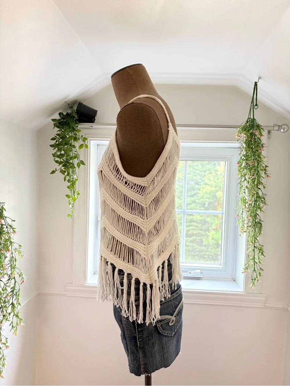 Boho Crochet Fringe Tank Top - Cream - Picture 2 of 3
